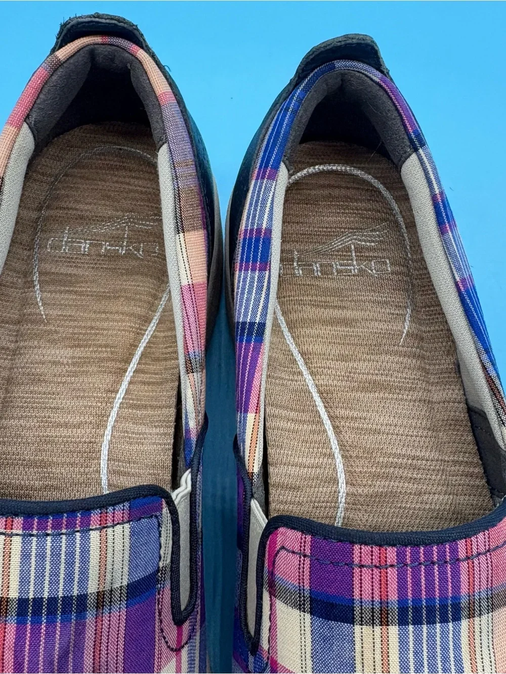 Dansko Belle Madras Plaid Canvas Slip On Comfort Sneakers Size 10.5 / 41